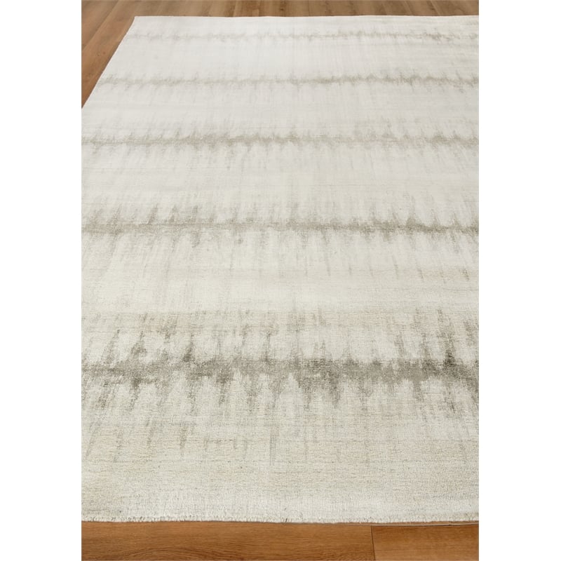 Chroma Handloomed Wool/Bamboo Silk Ivory/Silver 12'x15' Area Rug