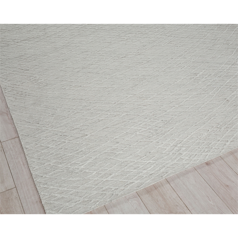 Crescendo Handloomed Bamboo Silk Silver 6'x9' Area Rug