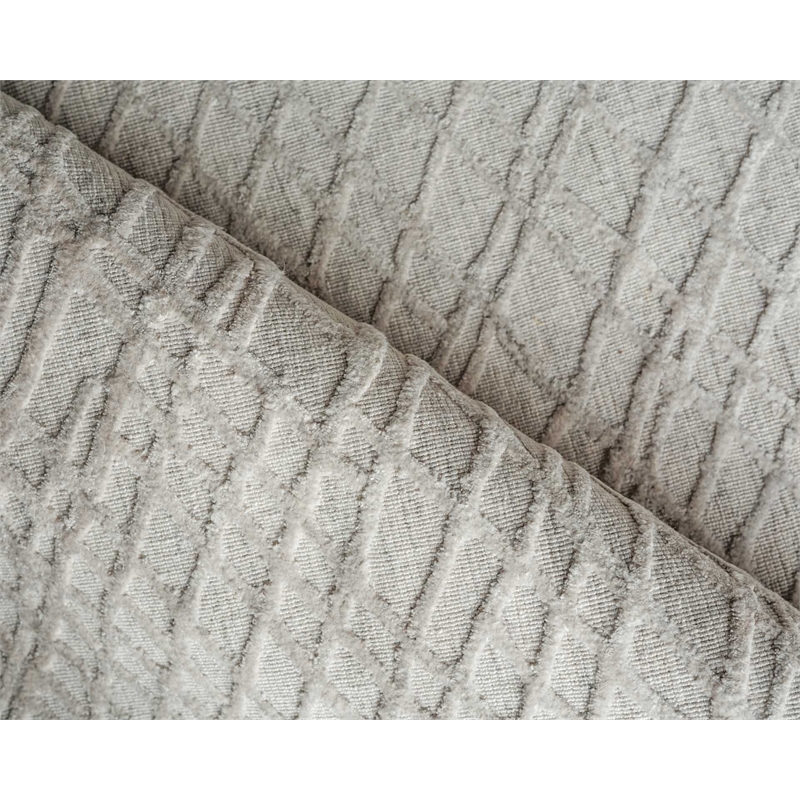 Crescendo Handloomed Bamboo Silk Silver 6'x9' Area Rug