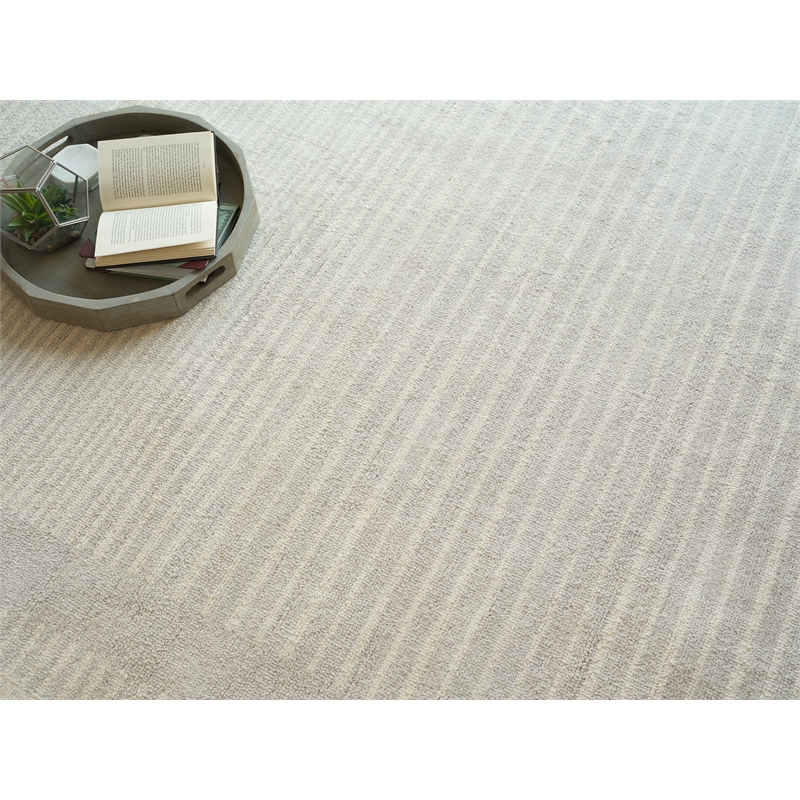 Dusseldorf Hand-Tufted New Zealand Wool Silver/Ivory 8'x10' Area Rug