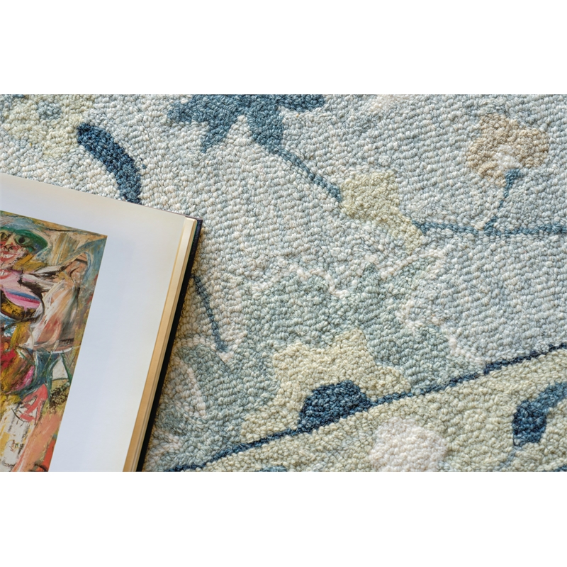 Elegance Hand-Tufted New Zealand Wool Light Blue/Ivory/Navy 6'x9' Area Rug