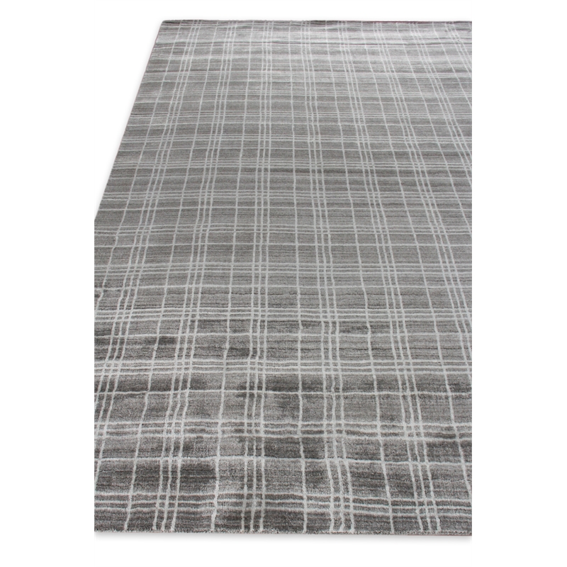 Fairbanks Handloomed Bamboo Silk Silver/White 17'x19' Area Rug