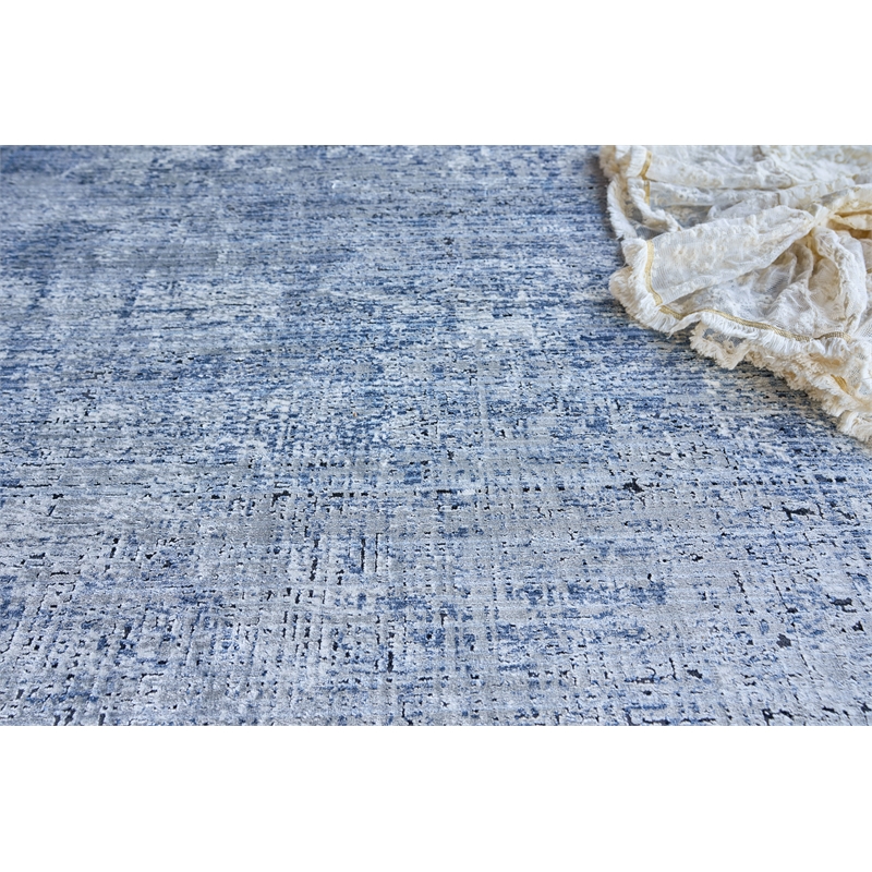 Intrigue Power Loom Polyester/Acrylic Gray/Blue 8'x10' Area Rug