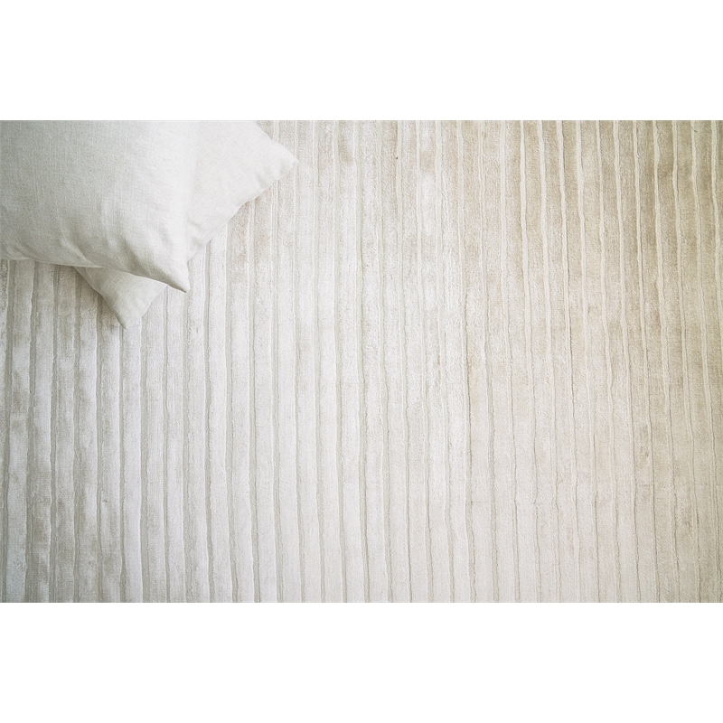 High Low Handloomed Viscose Silver 9'x12' Area Rug