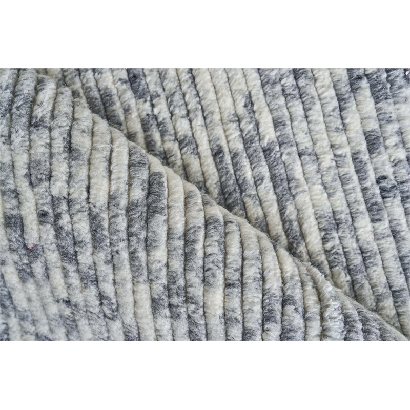 Kaza Handloomed New Zealand Wool Ivory/Light Gray 2'x3' Area Rug