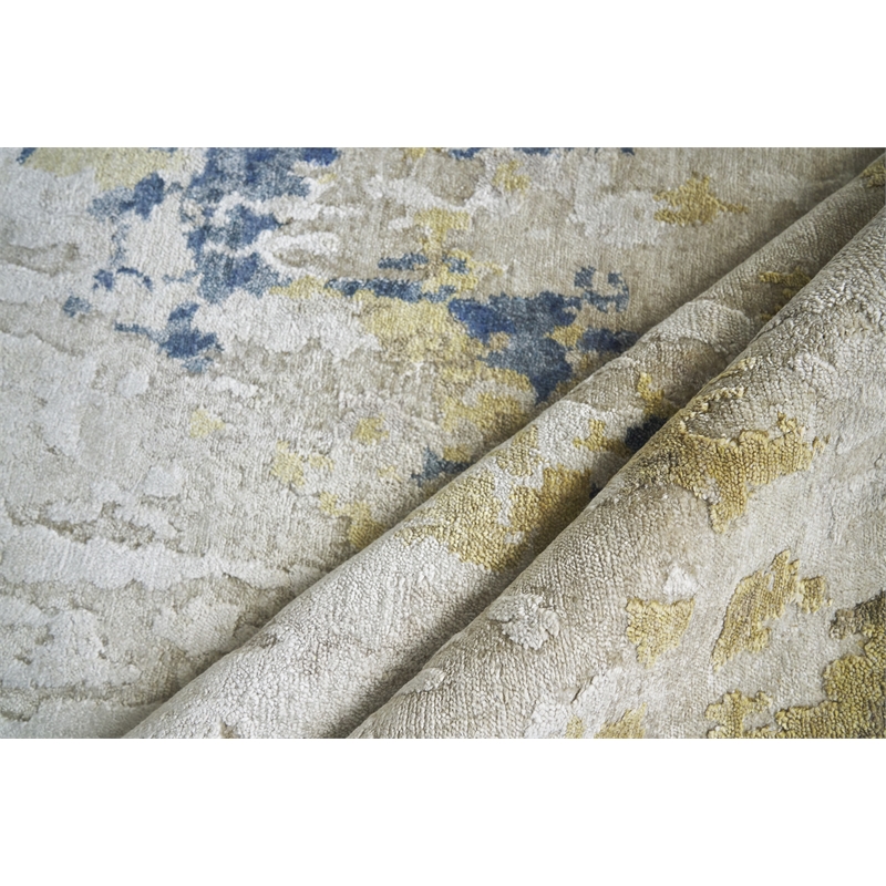 Laureno Hand-Knotted Bamboo Silk Beige/Gold 6'x9' Area Rug