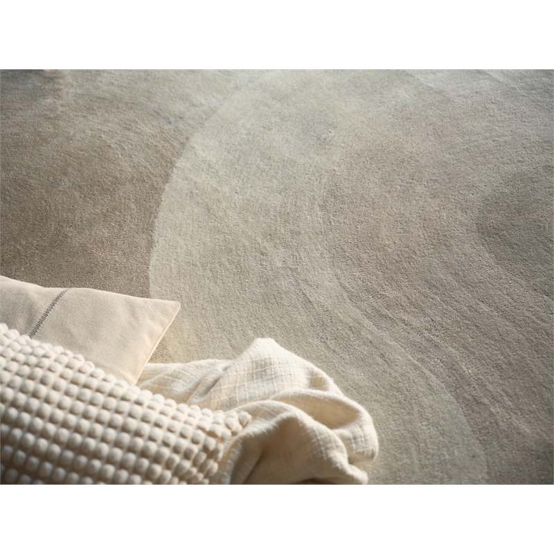 Mitomo Hand-Tufted Wool/Bamboo Silk Pearl 10'x14' Area Rug