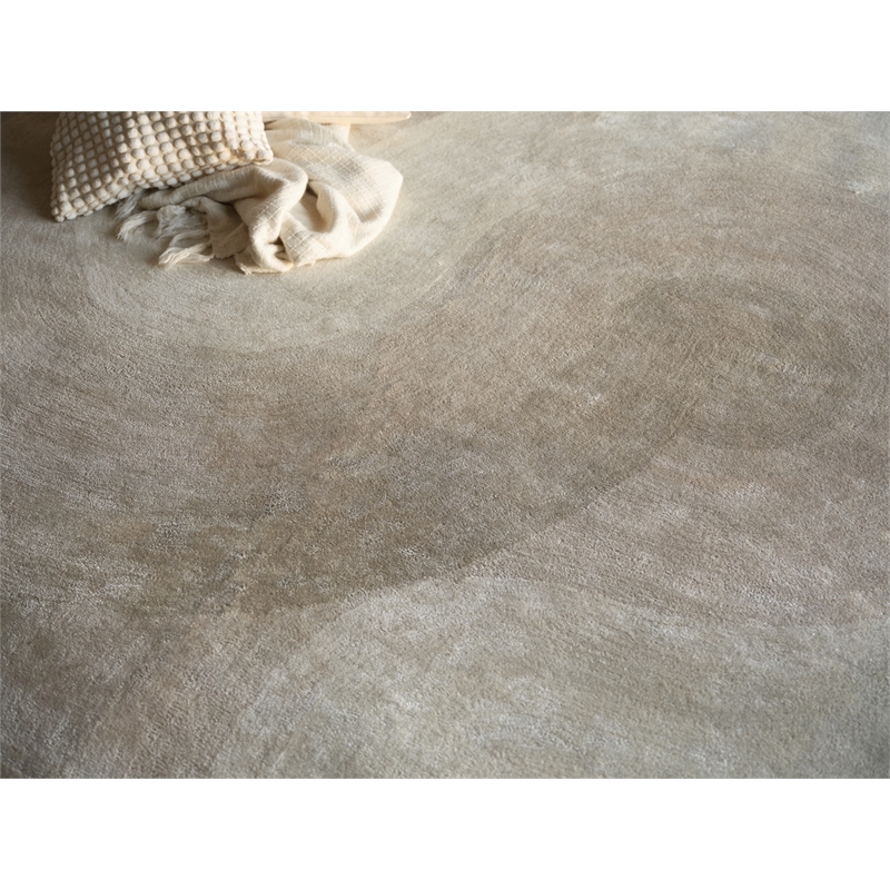Mitomo Hand-Tufted Wool/Bamboo Silk Pearl 10'x14' Area Rug