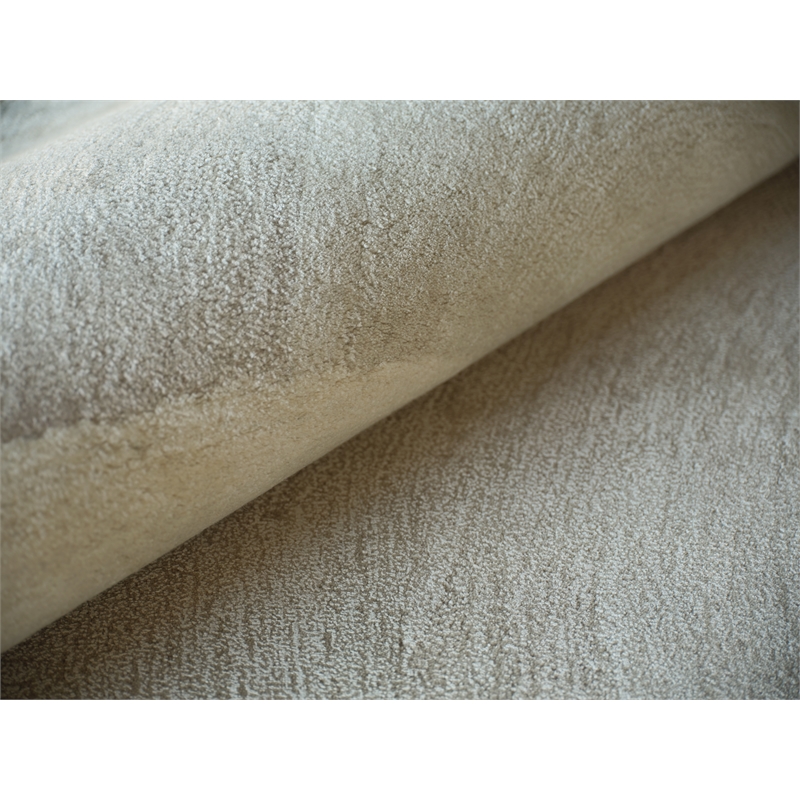 Mitomo Hand-Tufted Wool/Bamboo Silk Pearl 8'x10' Area Rug