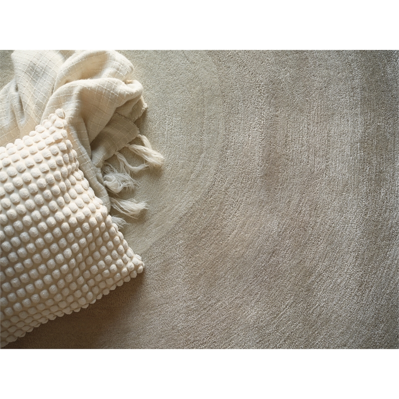 Mitomo Hand-Tufted Wool/Bamboo Silk Pearl 8'x10' Area Rug
