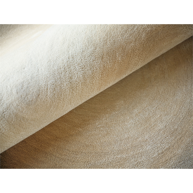 Mitomo Hand-Tufted Wool/Bamboo Silk Light Beige/Ivory 5'x7' Shape Area Rug
