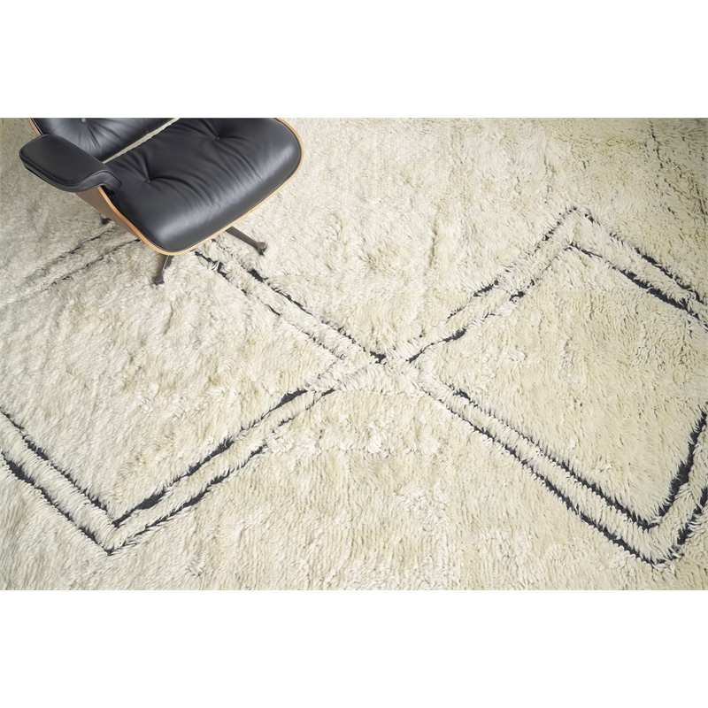Moroccan Hand-Knotted New Zealand Wool Ivory/Black 6'x9' Area Rug