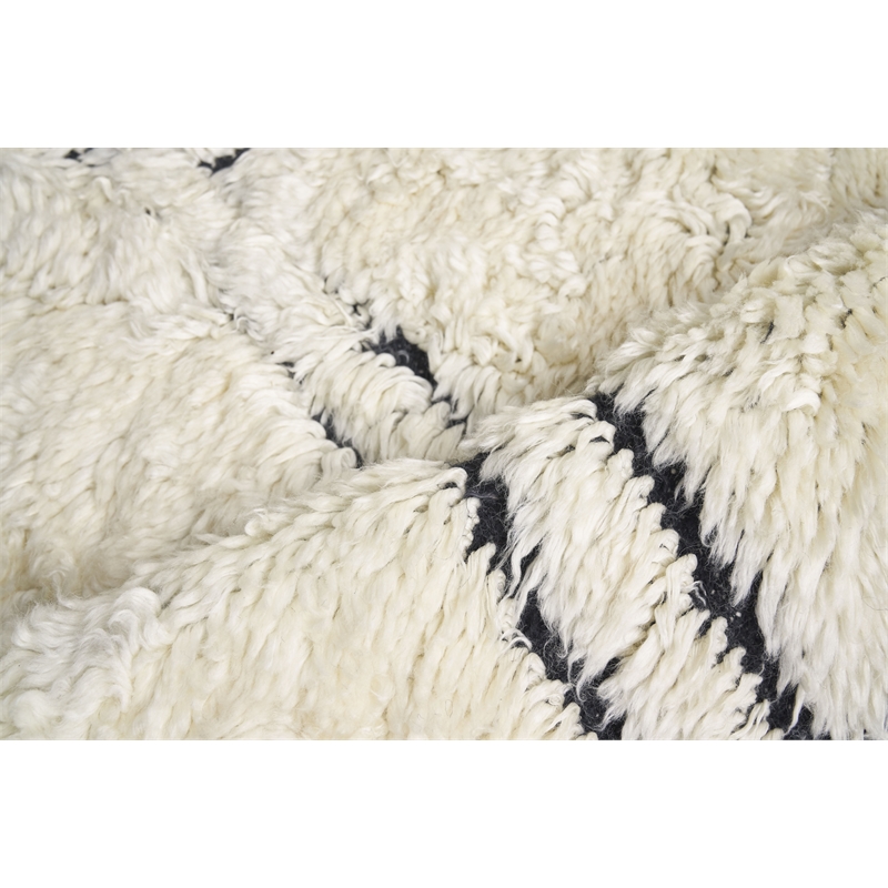 Moroccan Hand-Knotted New Zealand Wool Ivory/Black 8'x10' Area Rug
