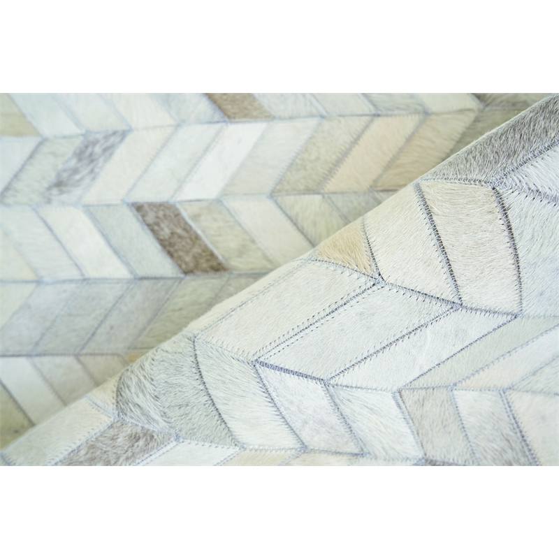Mosaic Leather Hand-Tufted Leather Hide Silver 8'x11' Area Rug