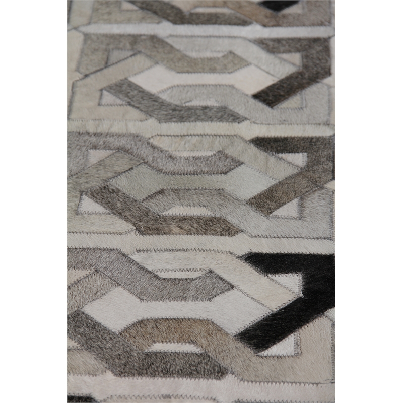 Natural Hide Hand-Tufted Leather Hide Ivory/Silver/Medium Gray 5'x8' Area Rug
