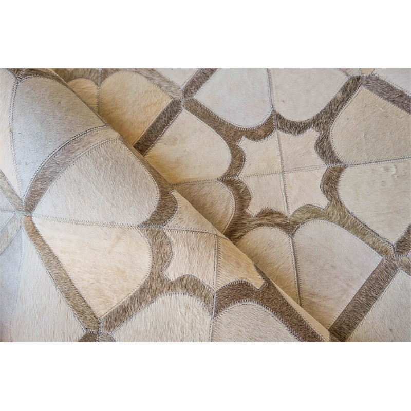 Natural Hide Hand-Tufted Leather Hide Ivory/Gray/Multi 13'6