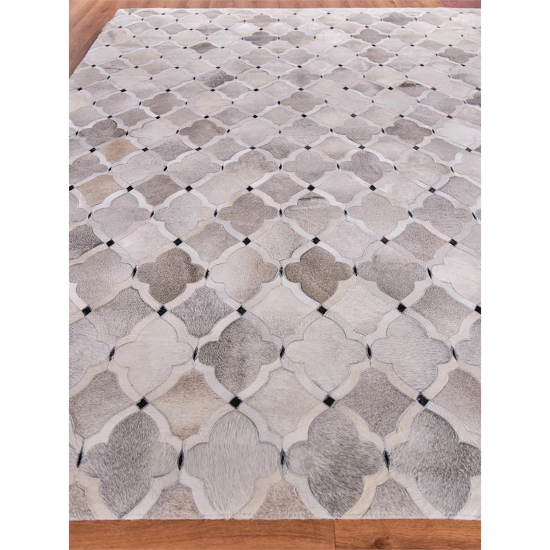 Natural Hide Hand-Tufted Leather Hide Silver/Ivory/Dark Gray 5'x8' Area Rug