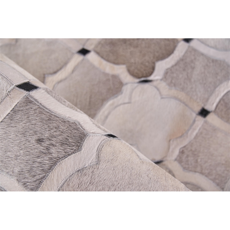 Natural Hide Hand-Tufted Leather Hide Silver/Ivory/Dark Gray 5'x8' Area Rug