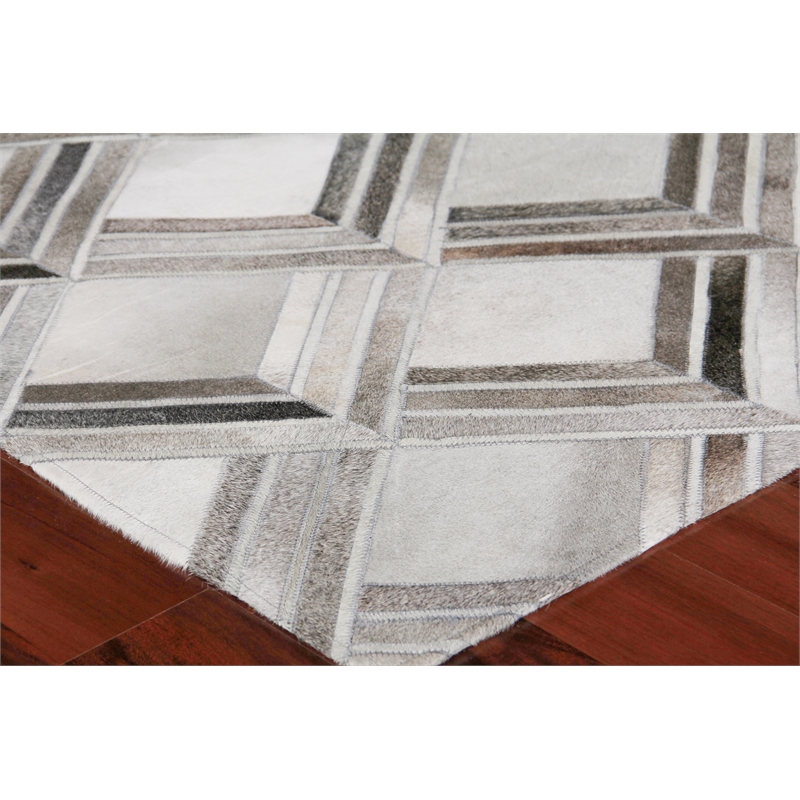 Natural Hide Hand-Tufted Leather Hide Gray/Brown/Multi 5'x8' Area Rug