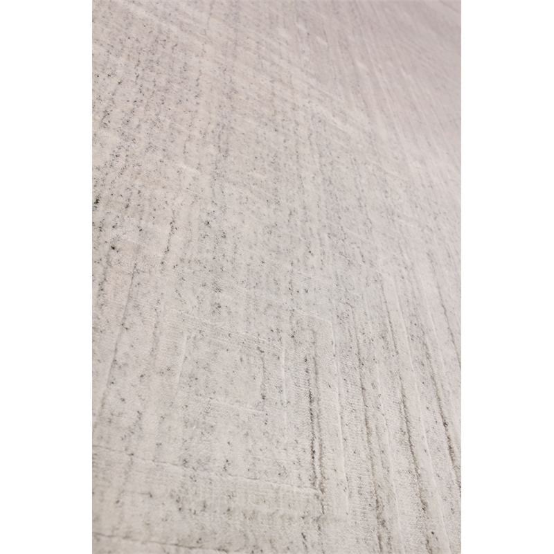 Robin Embossed Handloomed Bamboo Silk/Wool White 12'x15' Area Rug