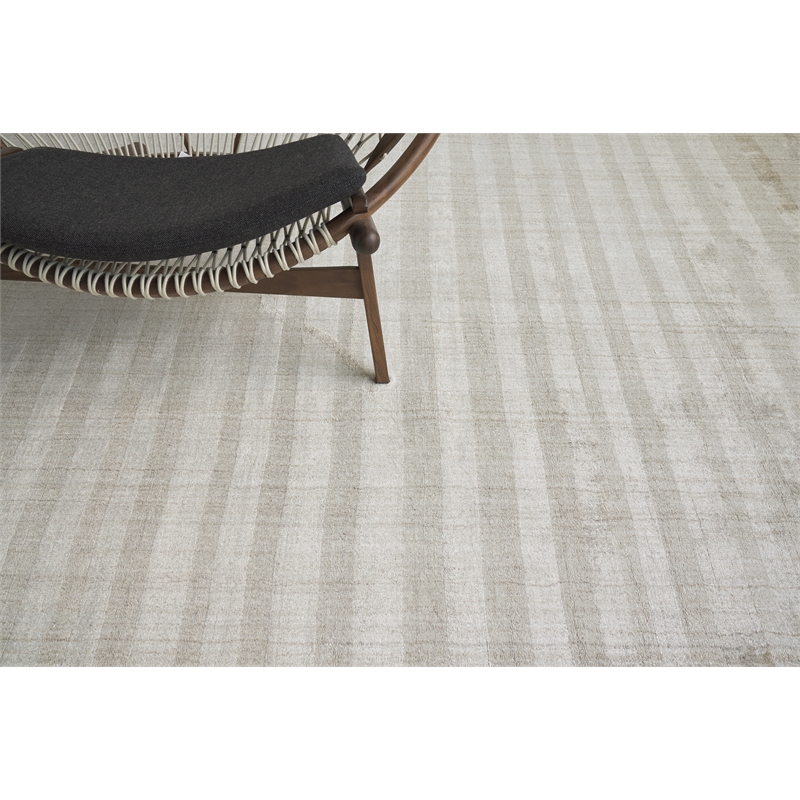 Robin Stripe Handloomed Bamboo Silk/Wool Light Khaki 8'x10' Area Rug