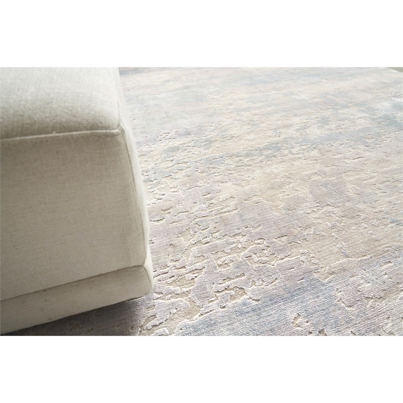 Reflections Handloomed Bamboo Silk Light Beige/Blue 8'x10' Area Rug