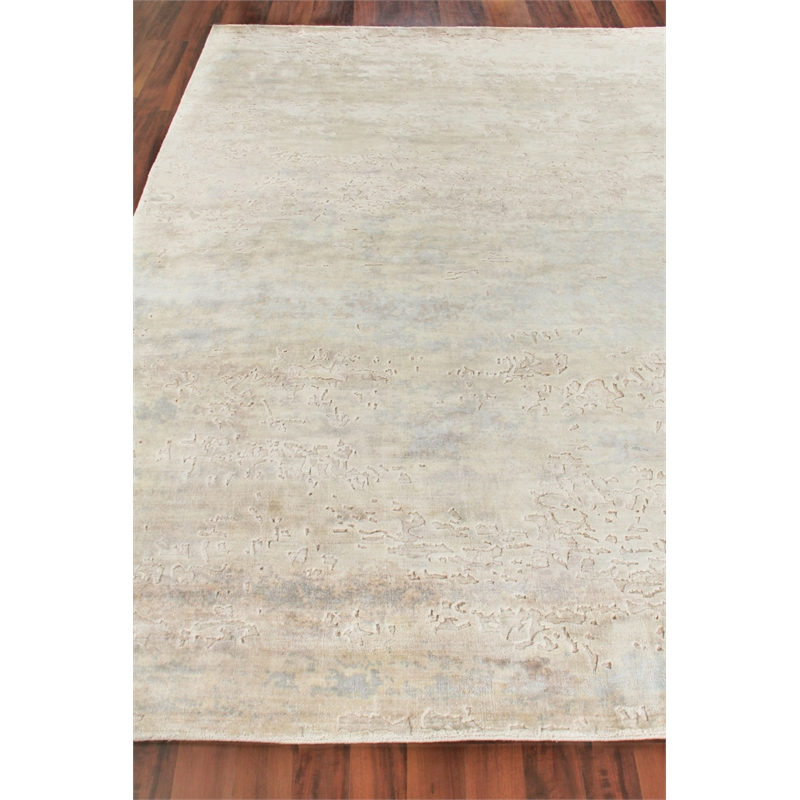 Reflections Handloomed Bamboo Silk Ivory/Soft Green 9'x12' Area Rug