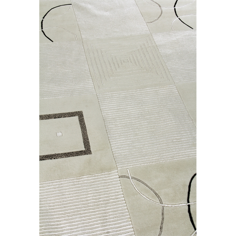 Super Tibetan Hand-Knotted Wool/Bamboo Silk Ivory 8'x10' Area Rug