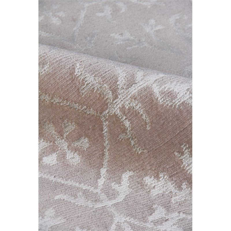 Super Tibetan Hand-Knotted Wool/Bamboo Silk Ivory 12'x15' Area Rug