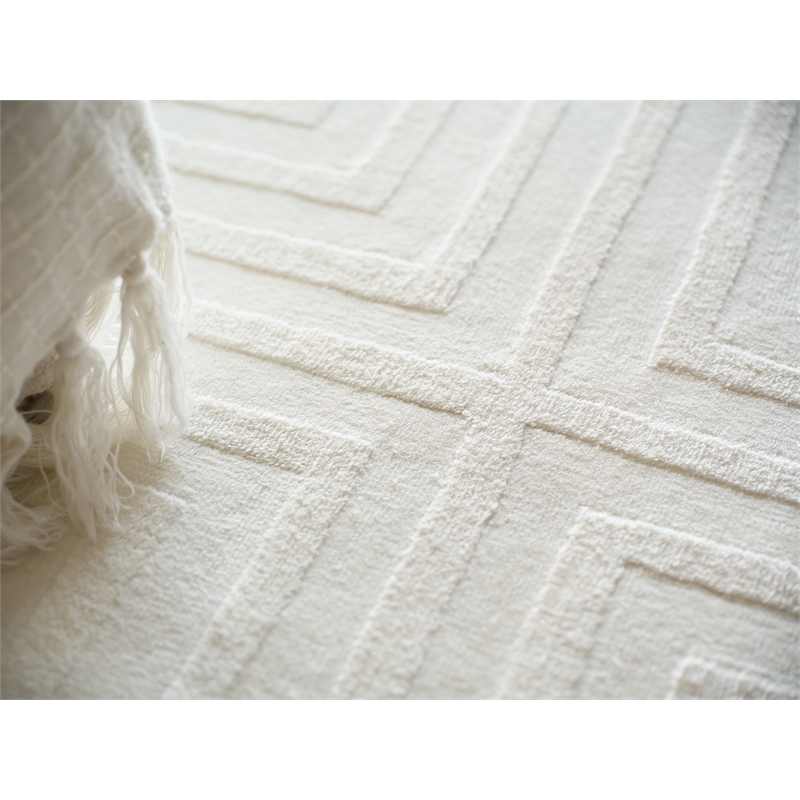 Tovello Modern Handloomed Silky Nylon White 8'x10' Area Rug