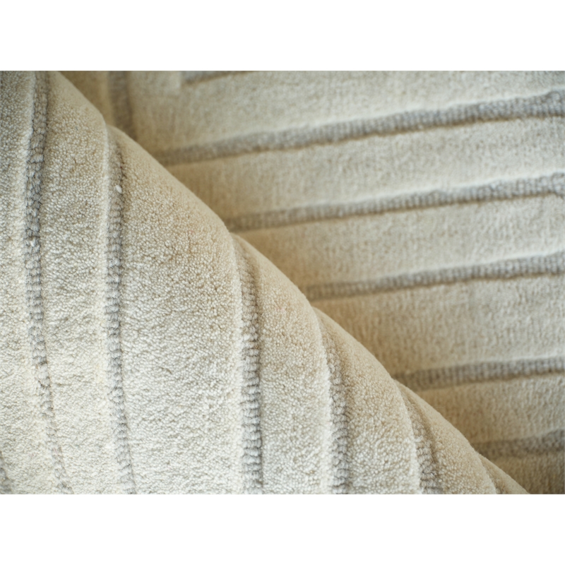 Teton Hand-Tufted New Zealand Wool Silver/Ivory 6'x9' Area Rug