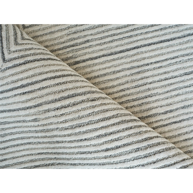 Teton Hand-Tufted New Zealand Wool Gray/Ivory 6'x9' Area Rug