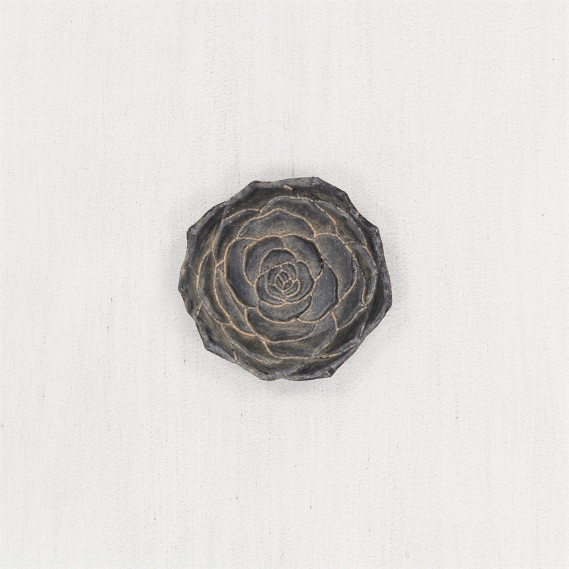 Ellis Cast Iron Table Decor - Lotus - Small
