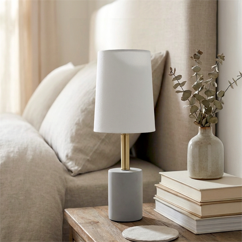 Olen Concrete Table Lamp in Gray
