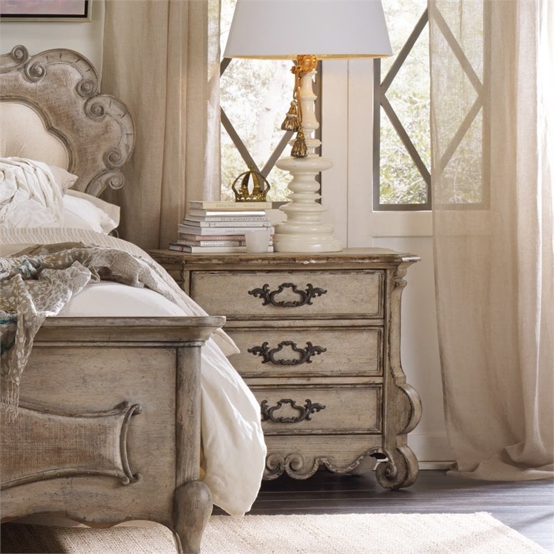 Hooker Furniture Chatelet 3 Drawer Nightstand in Distressed Vintage White