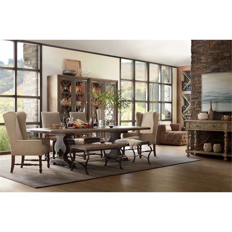 Hooker Furniture Hill Country Bandera 86