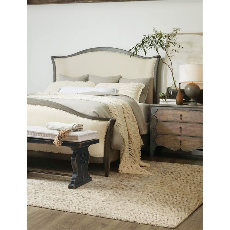 Hooker Furniture Ciao Bella Cal King Upholstered Bed in Speckled Gray
