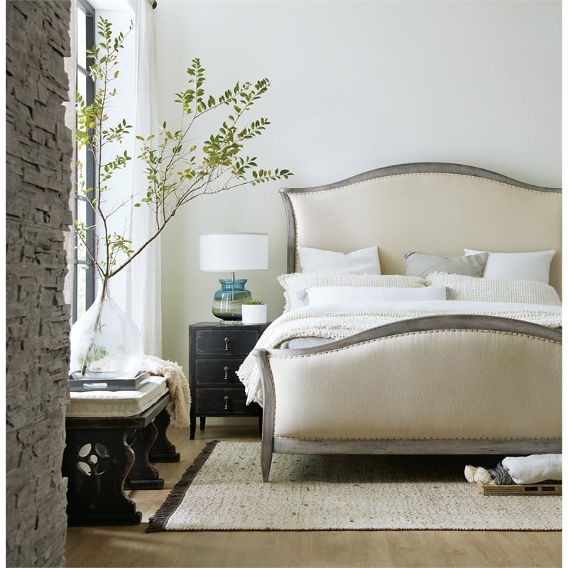 Hooker Furniture Ciao Bella Cal King Upholstered Bed in Speckled Gray