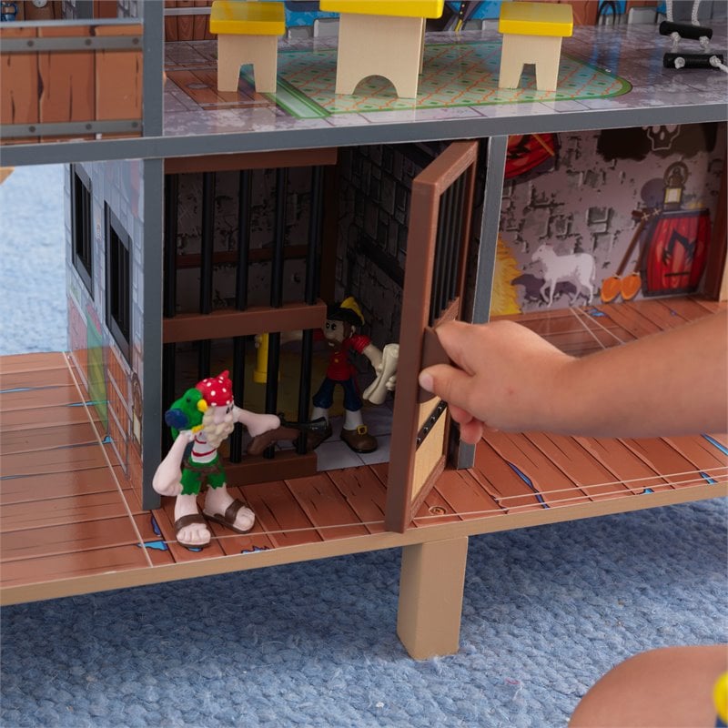 Kidkraft 17 Piece Wooden Plastic Pirate's Cove Play Set