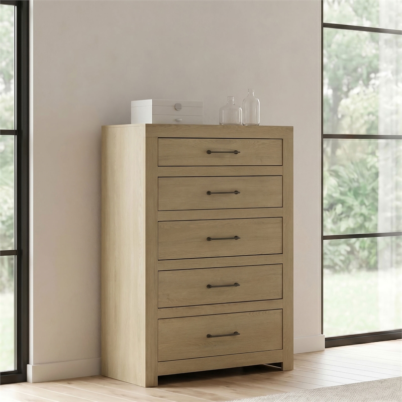 Coaster Hendricks 5-Drawer Transitional Wood Chest of Drawers in Light Oak