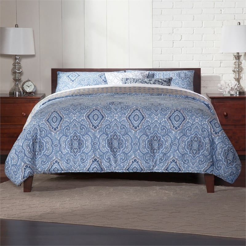 Orlando Queen Solid Wood Platform Bed in Walnut