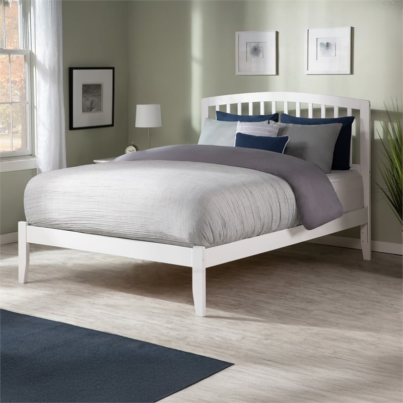 Richmond Full Solid Wood Platform Bed in White