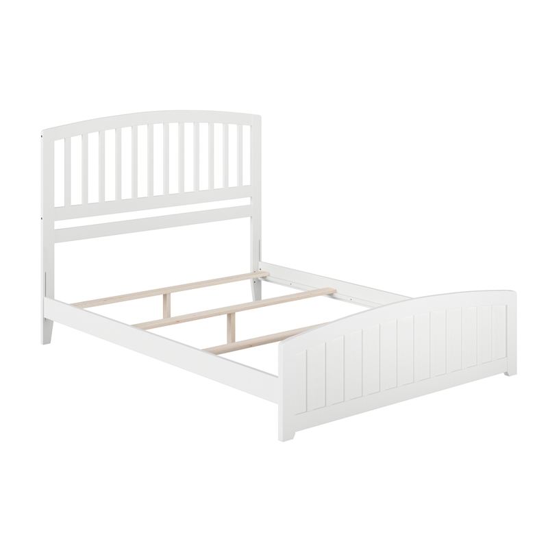 Richmond Queen Wood Foundation Bed with Matching Footboard in White