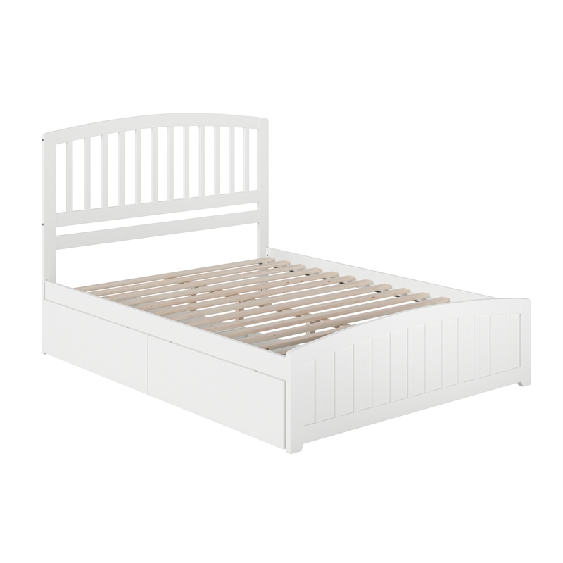 Richmond Queen Platform Bed with Matching Footboard and Storage Drawers in White