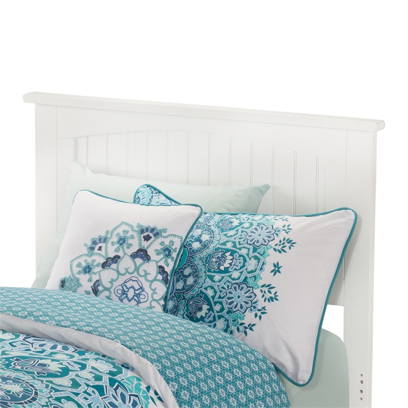 Nantucket Twin XL Solid Wood Foundation Bed in White