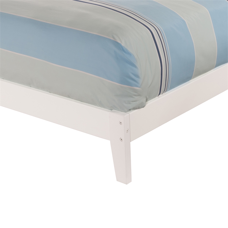 Nantucket Full Solid Wood Foundation Bed in White