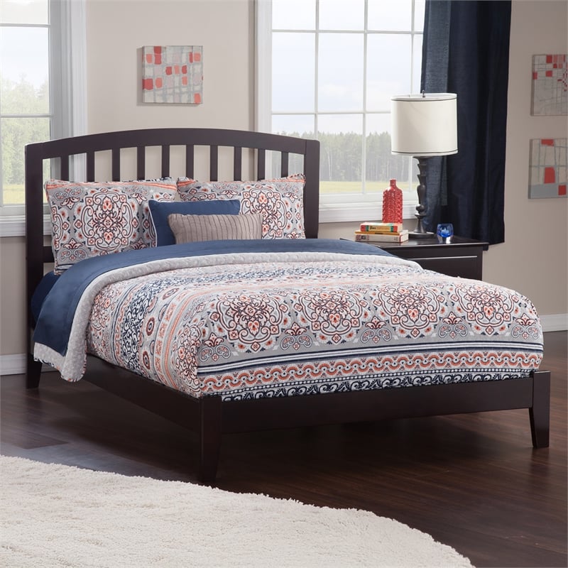 Richmond Full Solid Wood Foundation Bed in Espresso