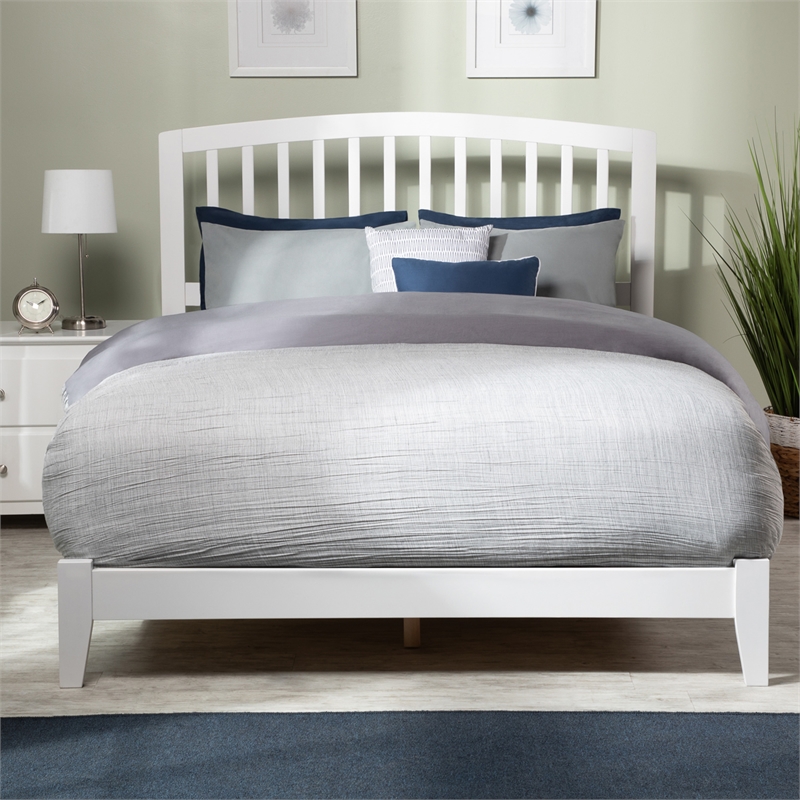 Richmond Full Solid Wood Foundation Bed in White