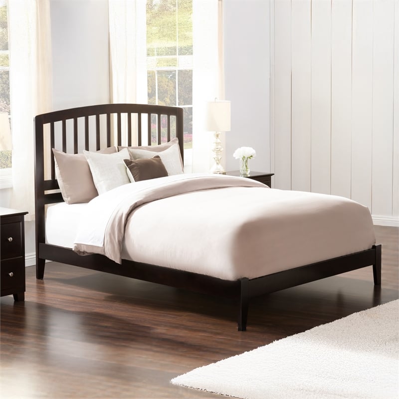 Richmond Queen Solid Wood Foundation Bed in Espresso