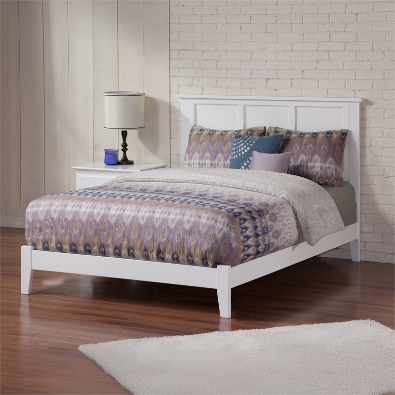 Madison King Solid Wood Foundation Bed in White
